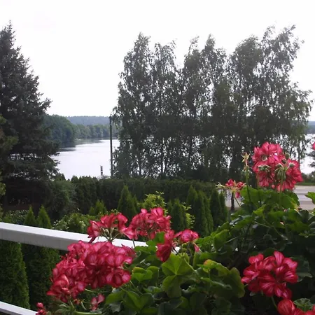 Likusy - Przy Plaży Nad Jeziorem Ukiel I Z Bezpłatnym Prywatnym Parkingiem * Olsztyn (Warmian-Masurian)