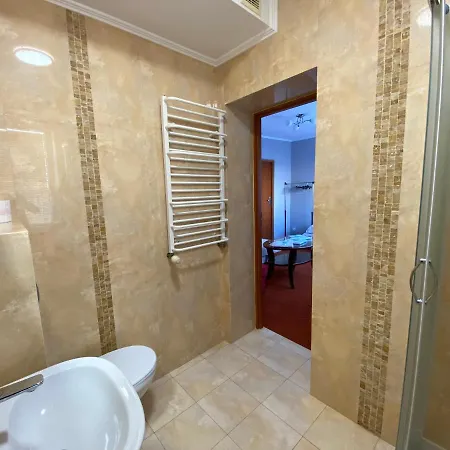 Likusy - Przy Plazy Nad Jeziorem Ukiel I Z Bezplatnym Prywatnym Parkingiem Guest house