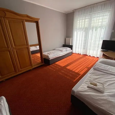 Likusy - Przy Plazy Nad Jeziorem Ukiel Z Bezplatnym Prywatnym Parkingiem I Klimatyzacja *