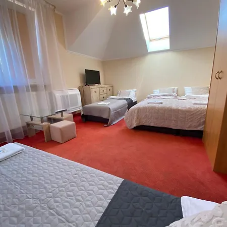 Likusy - Przy Plazy Nad Jeziorem Ukiel Z Bezplatnym Prywatnym Parkingiem I Klimatyzacja 招待所 奥尔什丁