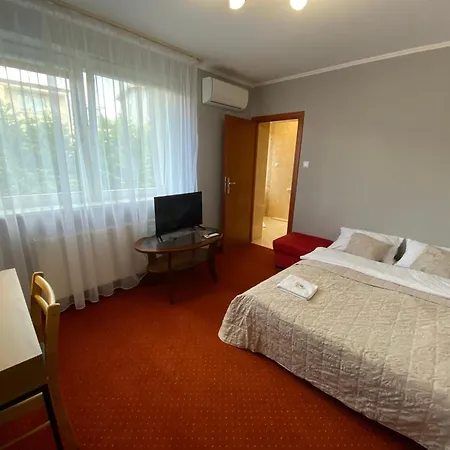 Likusy - Przy Plazy Nad Jeziorem Ukiel Z Bezplatnym Prywatnym Parkingiem I Klimatyzacja 奥尔什丁