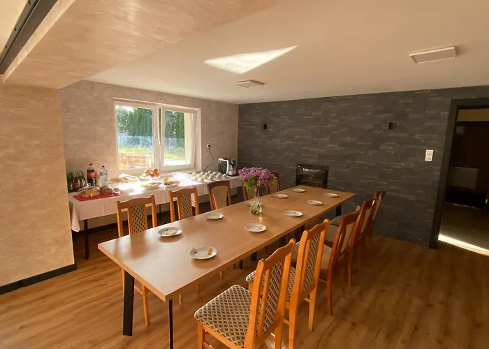 Likusy - Przy Plazy Nad Jeziorem Ukiel Z Bezplatnym Prywatnym Parkingiem I Klimatyzacja Guest house