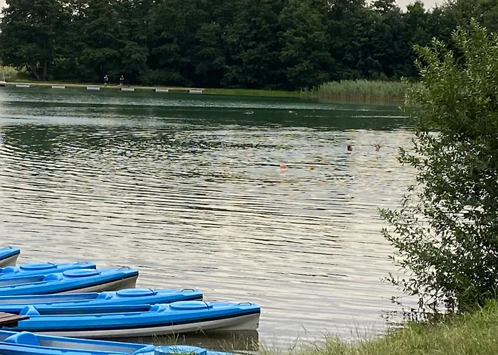 Likusy - Przy Plazy Nad Jeziorem Ukiel Z Bezplatnym Prywatnym Parkingiem I Klimatyzacja * Olsztyn (Warmian-Masurian)