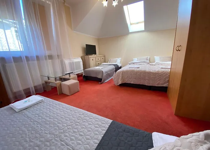 Likusy - Przy Plazy Nad Jeziorem Ukiel Z Bezplatnym Prywatnym Parkingiem I Klimatyzacja Guest house Olsztyn (Warmian-Masurian)