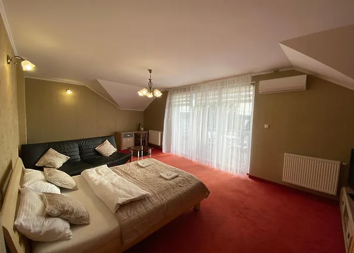 Likusy - Przy Plazy Nad Jeziorem Ukiel Z Bezplatnym Prywatnym Parkingiem I Klimatyzacja Guest house