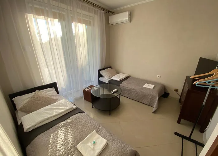 Likusy - Przy Plazy Nad Jeziorem Ukiel Z Bezplatnym Prywatnym Parkingiem I Klimatyzacja Guest house Olsztyn (Warmian-Masurian)